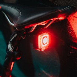 REAR LIGHT SMART SEEMEE 200 (200 LUMENS)