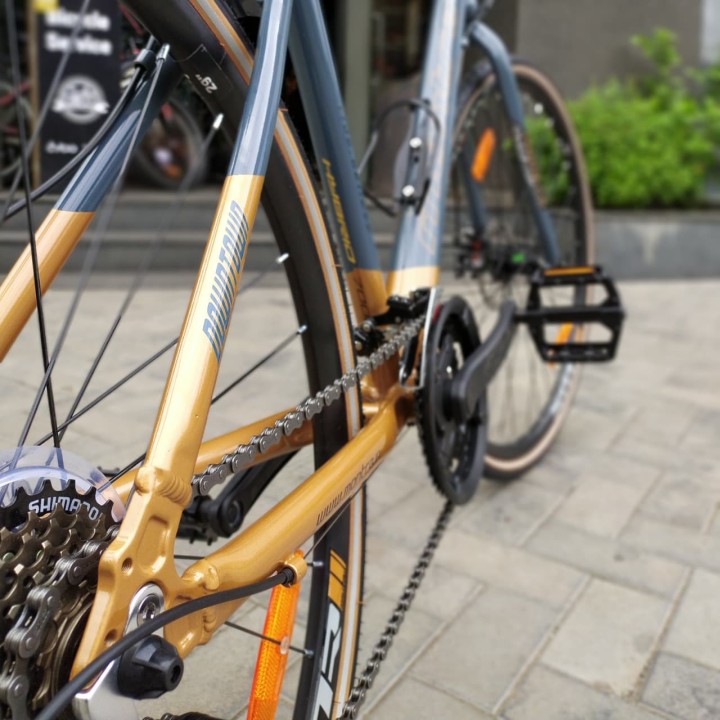 Montra Downtown Multi Speed Hybrid Cycle | City Commuter Bike